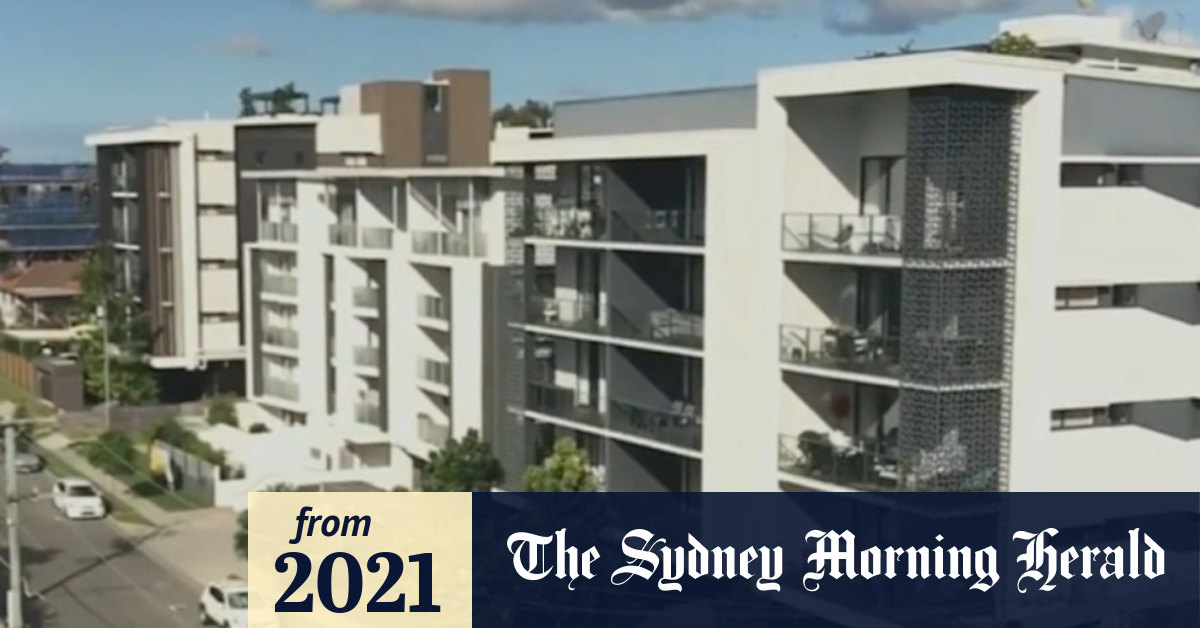 Video Fire causes major power outage in southeast Queensland